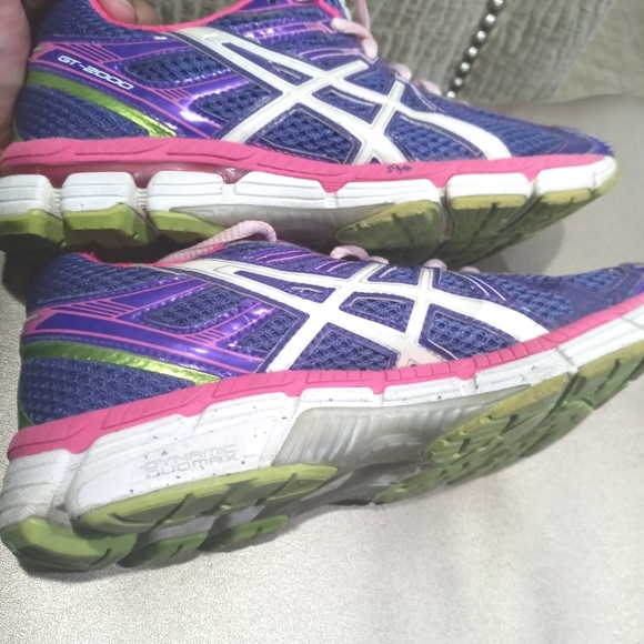 Asics Gt 2000 Athletic Running-Walking Shoes - Picture 1 of 9